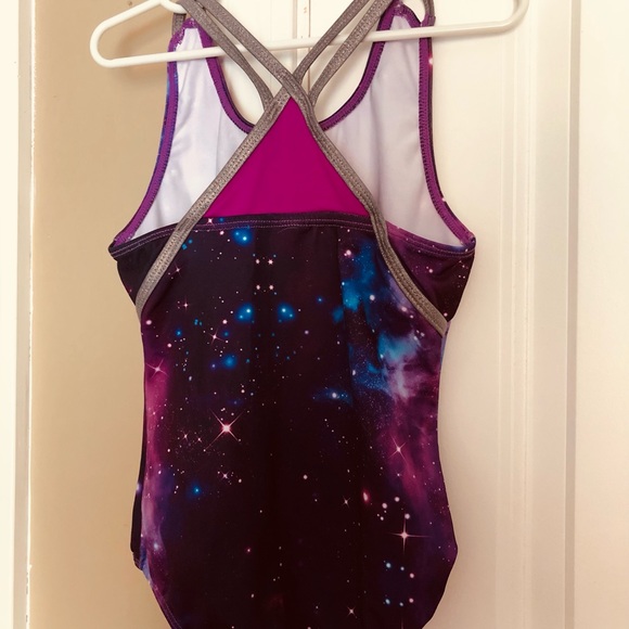 Girls gymnastics leotard 6/6x. - Picture 3 of 4